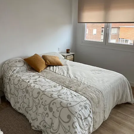 Modern Flat In The Heart Of Downtown