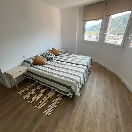 Modern Flat In The Heart Of Downtown * Ponferrada